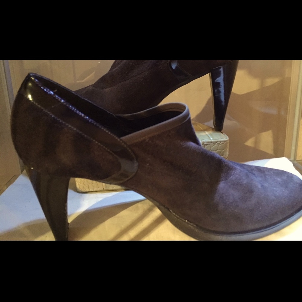 Stuart Weitzman Ankle Bootie